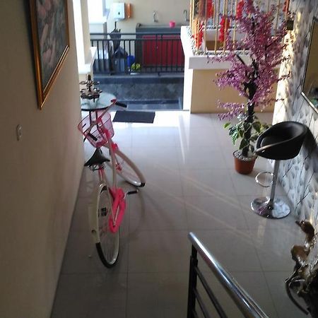 Diponegoro House Hotel ซาลาตีกา ภายนอก รูปภาพ